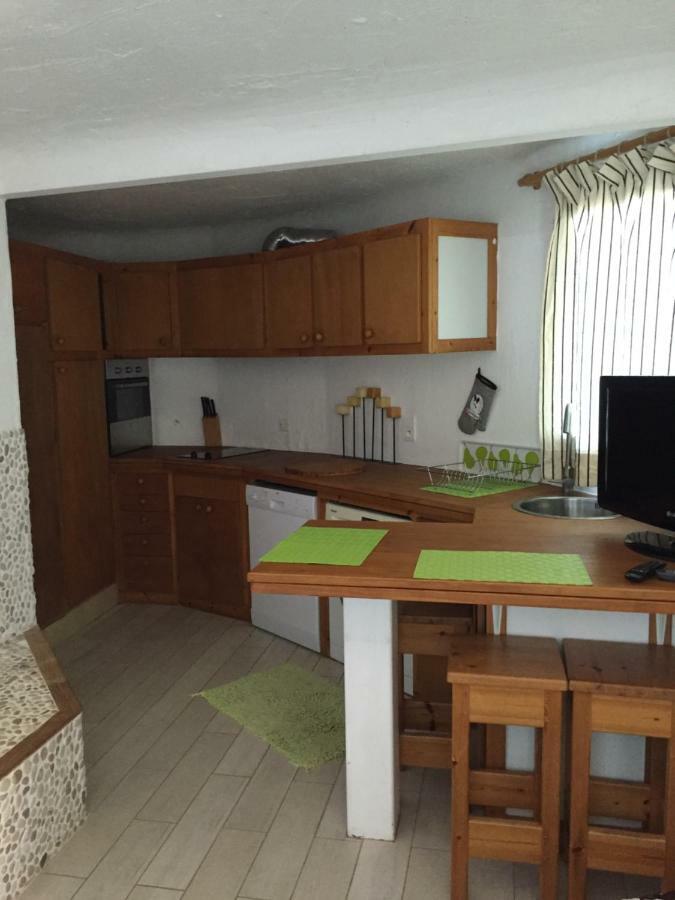 Le Baou " Les Pieds Dans L'Eau " Appartement Carqueiranne Buitenkant foto